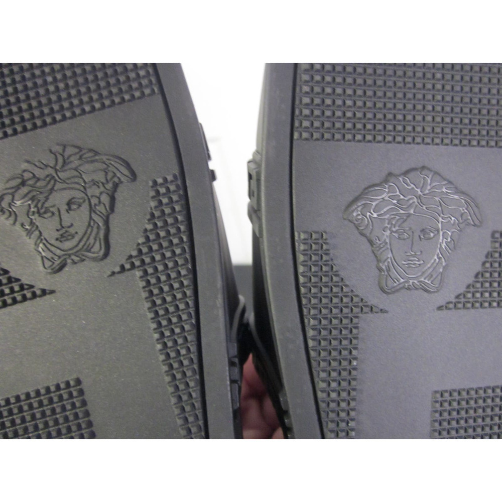 Versace Palazzo pool slide black slide rubber NWOT IT 41 - Picture 8 of 14